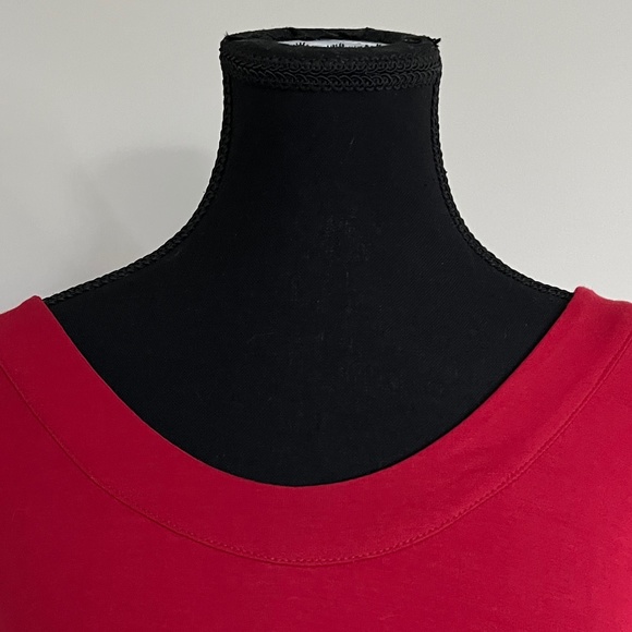 DKNY Scooped Neck Red Top - Size L - Picture 2 of 10